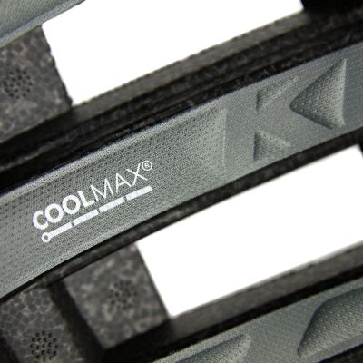 9. KELLYS OUTRAGE GRÜNER HELM M/L