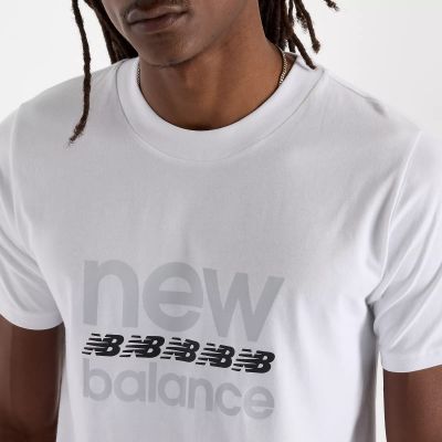 4. New Balance Sport Graphic T-Shirt M MT51940WT