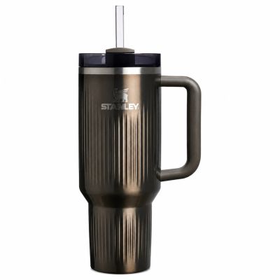 2. Stanley Quencher H2.0 Geriffelter 1,18L Gunmetal Shine Thermobecher