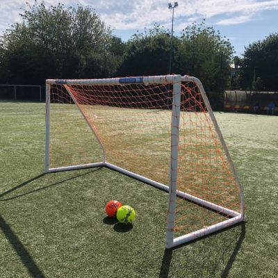 10. Yakima Sport Tragbares Fußballtor 100686