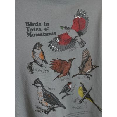 9. Locker geschnittenes Damen-T-Shirt mit Aufdruck 4F 4FKAW26TTSHF4502-26S