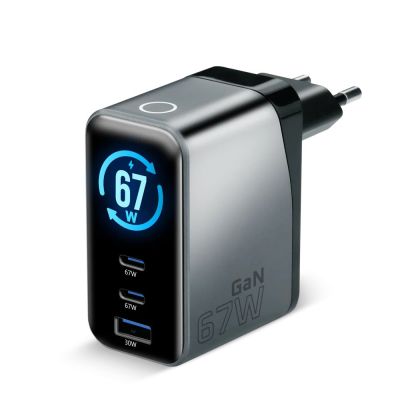 8. EVERACTIVE GAN Wandladegerät 1 x USB, 2 x USB-C Schnellladefunktion 4+ 67W Schwarz SC-670Q