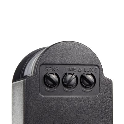 4. MACLEAN Solar-LED-Flutlicht mit Sensor IP44 MCE442