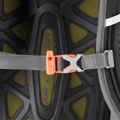 12. NC1938 SCHWARZER KJOLEN TOURISTENRUCKSACK 40L NILS CAMP