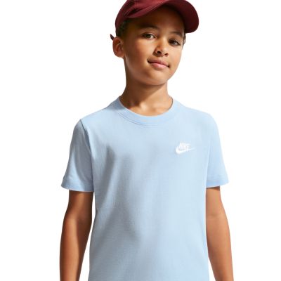 4. Nike Sportswear Kinder-T-Shirt Hellblau FZ5177 407