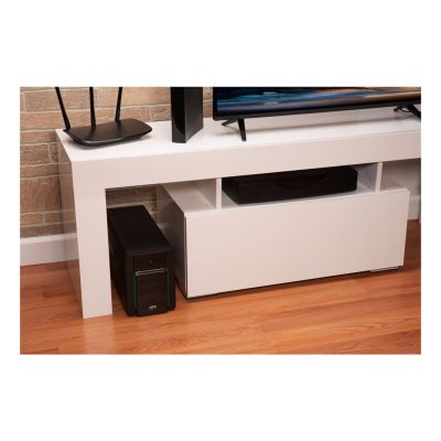 12. APC EASY UPS 1600VA 230V AVR/SCHUKO-STECKDOSEN