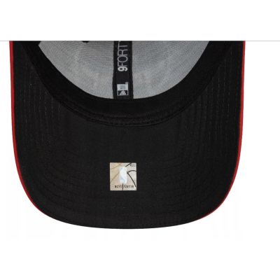 4. New Era 9FORTY Chicago Bulls Cap - 60595181