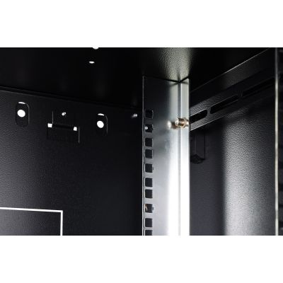 21. DYNAmic 19" 9HE Wand-Netzwerkschrank 600x450 mm, Glastür, schwarz, ungeteilt, montiert, 60 kg