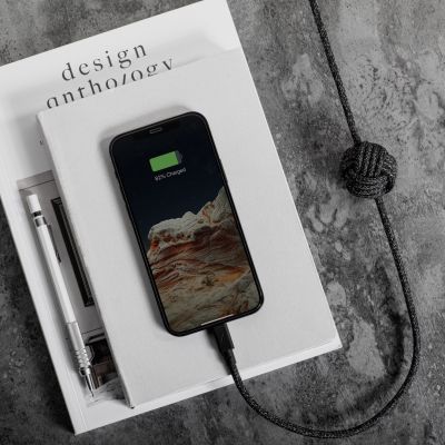 3. Native Union Night Cable - USB-C - Lightning-Kabel, 3 m (Cosmos)