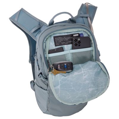 5. Thule AllTrail Trinkrucksack 16 L - Teich