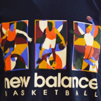 3. New Balance Hoops Classics T-Shirt - MT23587 ECL