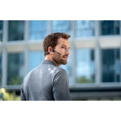 10. Shokz OpenComm2 USB-C Kabellose Knochenleitungskopfhörer + USB-A-Adapter Schwarz