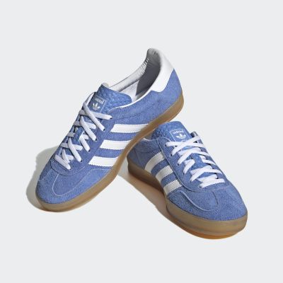 4. Damen-Sneaker adidas Gazelle Indoor W Blue Fusion aus blauem Veloursleder (HQ8717)