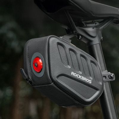4. Rockbros C61 Hartschalen-Satteltasche für Lampe