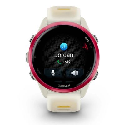 4. Garmin Forerunner 570 42mm Uhr aus Aluminium in den Farben Knochenweiß/Himbeere