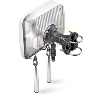 4. QuWireless QuMax Richtantenne PoE/LAN 6 dBi
