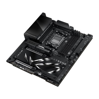 28. ASUS ROG CROSSHAIR X870E EXTREME Mainboard