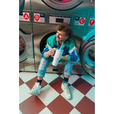 11. Kambukka Rio Thermobecher 950ml Frosty Coconut mit Teleskopstrohhalm