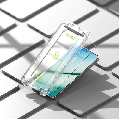 5. Ringke Easy Slide 2er-Pack Panzerglas für Samsung Galaxy S25