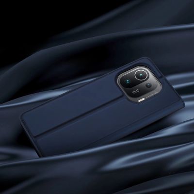 21. DUX DUCIS Skin Pro Holster Cover Flip Cover für Xiaomi Mi 11 Pro blau