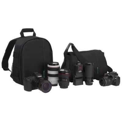 12. Rivacase 7450 Messenger Case Schwarz