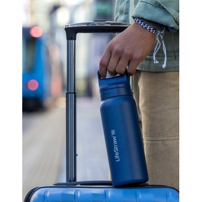 7. LifeStraw LGV42SASWW Wasserfilter-Wasserflasche 0,7 l Blau