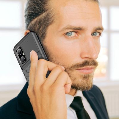 2. Thunder Case Xiaomi Poco M4 5G Silikonschutzhülle schwarz