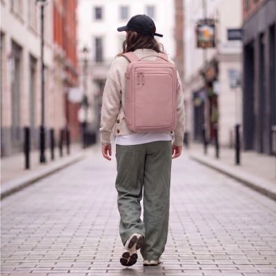 10. Tech-Protect Defender S50 Rucksack für Ryanair & Wizzar, 20 l Laptop, Pink