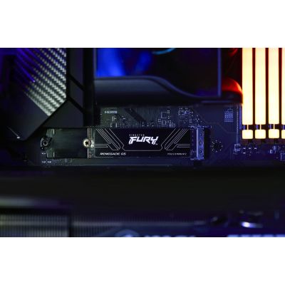 7. KINGSTON SSD SFYR2S/4T0 4TB FURY Ren. NVMe