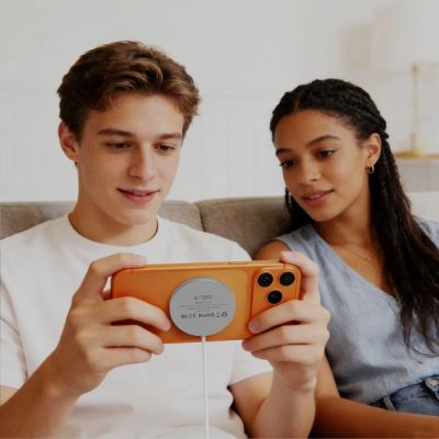 7. Tech-Protect A50 MagSafe 25W QI2.2 Kabelloses Ladegerät – Weiß