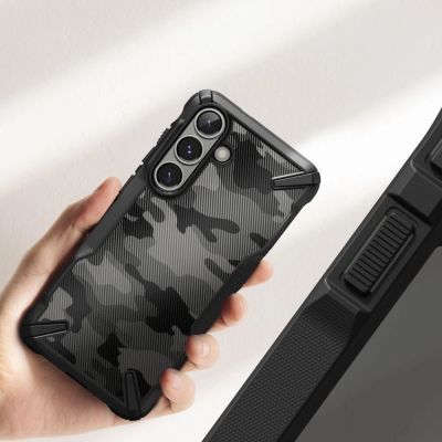 6. Ringke Fusion X Hülle für Samsung Galaxy S25+ - Schwarz Camo