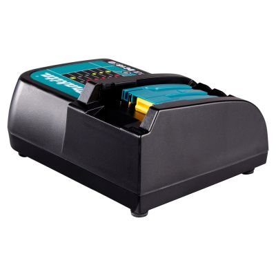 7. Makita DC18SD Akkuladegerät