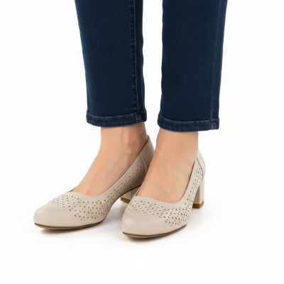 5. Damen-Pumps mit durchbrochenem Muster auf Blockabsatz, beige Sergio Leone PB293