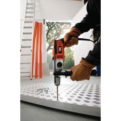 4. BLACK+DECKER KR1102K-QS Schlagbohrmaschine