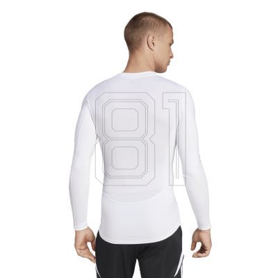 2. adidas Techfit M JP2920 Thermoshirt