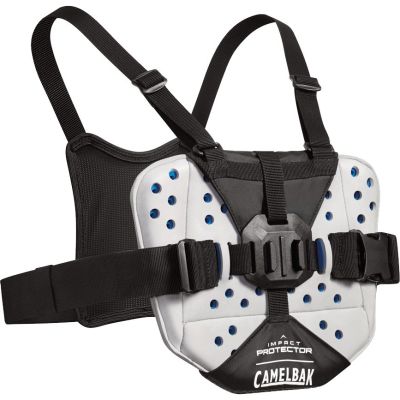 2. CamelBak Brustpanzer