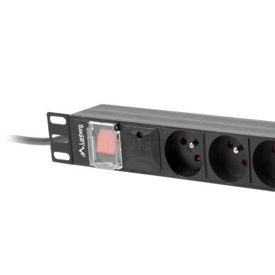 3. LANBERG PDU PRO 19" Rack-Stromleiste (1 HE, 16 A, 7x Shuko, 2 m, Schwarz) PDU-PRO-07F-0200-BK
