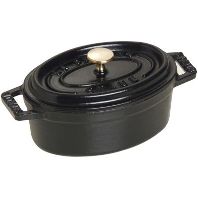 2. Staub Mini-Ovaltopf aus Gusseisen – 250 ml, Schwarz