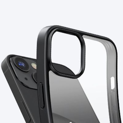 10. Ugreen LP633 Kickstand Schutzhülle Hardcover mit Gelrahmen und integriertem Ständer für iPhone 14 (90924)