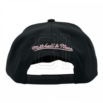 4. Mitchell & Ness Snapback NBA Inter Miami Cap 6HSSDHS8445-IMCBLCK