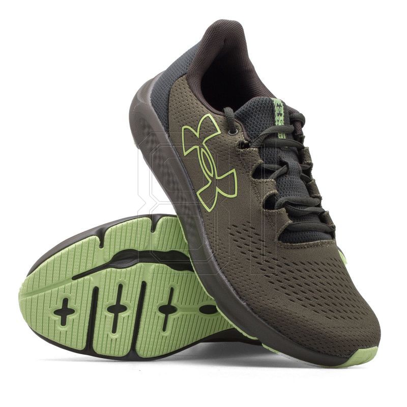 8. Under Armour M 3026518-301 Schuhe