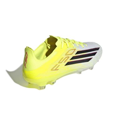 4. adidas F50 Pro FG JR8949 Schuhe