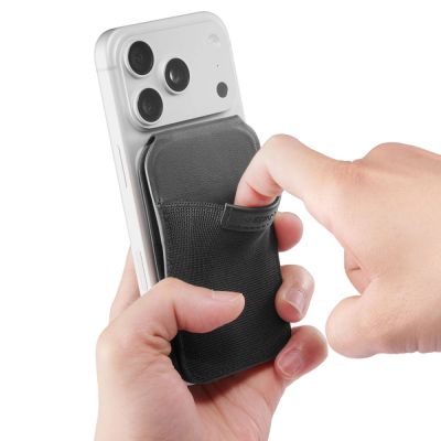 5. Spigen Slim Fold S314-4 MagSafe Handyhülle – Schwarz