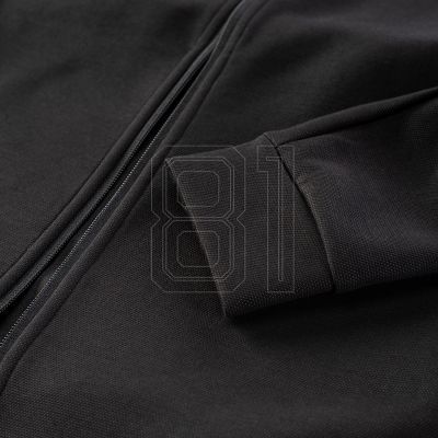 4. NORVE Sweatshirt M