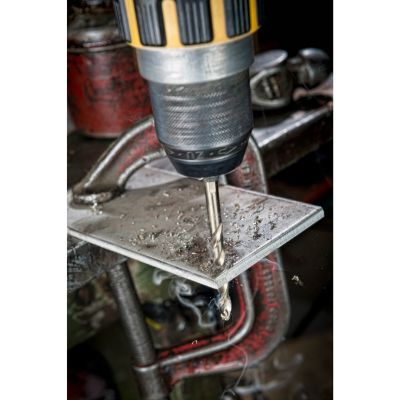 2. DeWALT DT4926-QZ Bohrmaschine