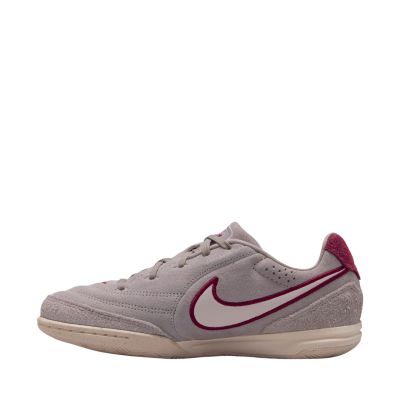5. Kinder-Fußballschuhe Nike Tiempo Streetgato beige IO9608 216