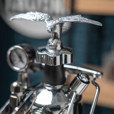 7. La Pavoni Milano manueller Hebel-Espressokocher, silber
