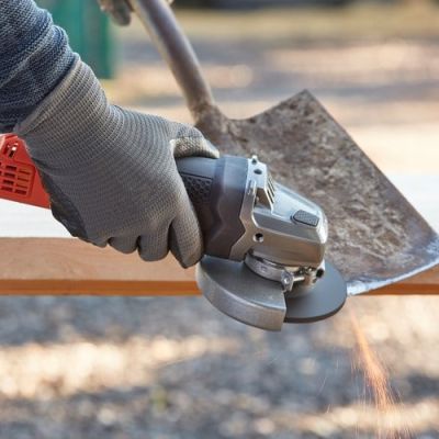 3. BLACK+DECKER BEG220 Winkelschleifer (125 mm)