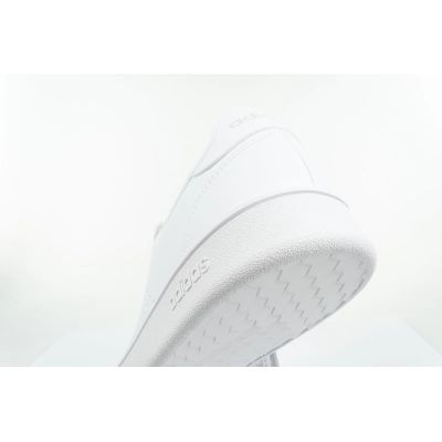 18. Adidas Advantage Base M EE7692 Schuhe
