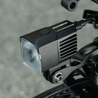 5. Rockbros RHL1600 Fahrradfrontlicht 1600 lm mit externem Netzteil USB-C - Schwarz